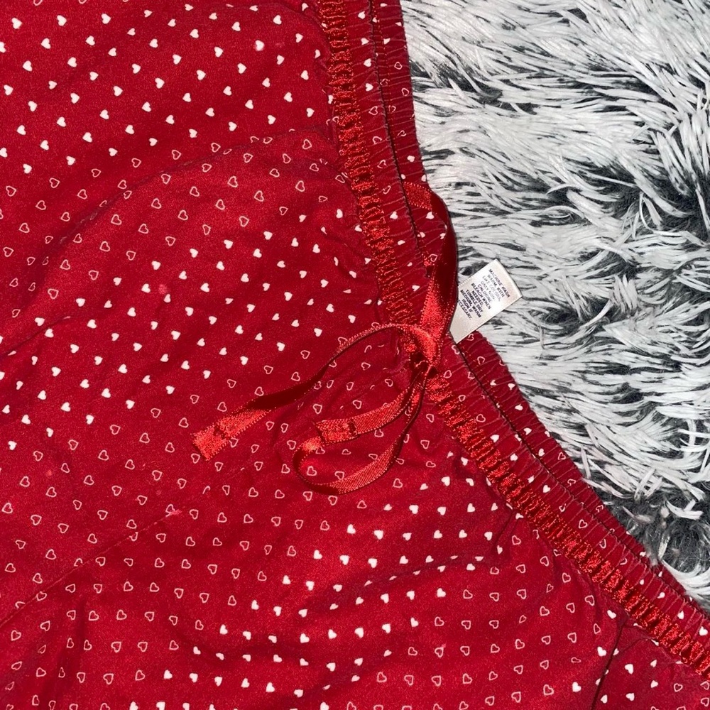 GAP Body Red heart dotted shorts - Picture 8 of 8